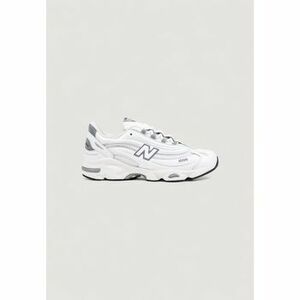 Rövid szárú edzőcipők New Balance 1000 GC1000DK kép