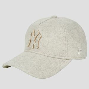 Baseball sapkák New-Era FEMALE MELTON LUXE 9TWENTY® AF NEW YORK YANKEES STN kép