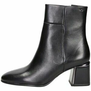 Bokacsizmák Tamaris 1-25341-45 kép