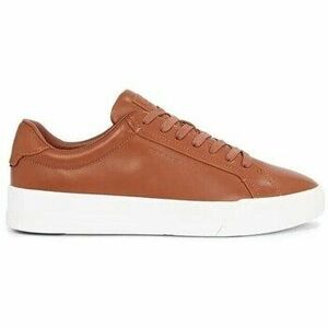 Rövid szárú edzőcipők Tommy Hilfiger Court Best Cognac kép