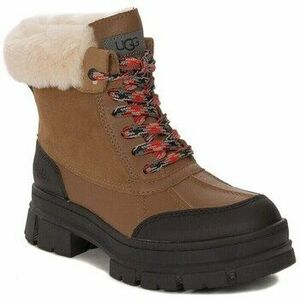 Hótaposók UGG Ashton Addie kép