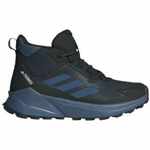 Alsóváros adidas Terrex kép