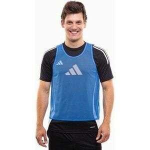 Rövid ujjú pólók adidas Training 24 kép