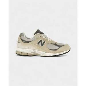 Rövid szárú edzőcipők New Balance 2002R Sandstone Magnet (GS) kép