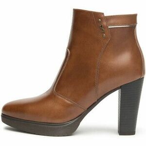 Bokacsizmák NeroGiardini Manolete T.Brill Platino 6074 Pu.Altilia L16720 T. kép