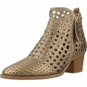 Csizmák Carmela 162344C kép