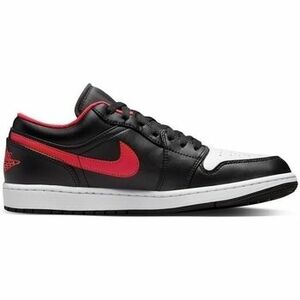 Rövid szárú edzőcipők Nike Air Jordan 1 kép