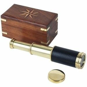 Szobrok, figurák Signes Grimalt Távcső kép