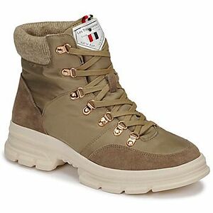 Csizmák Les Tropeziennes par M.Belarbi CAKE kép