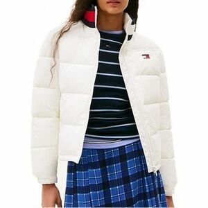 Steppelt kabátok Tommy Jeans DW0DW21621 kép