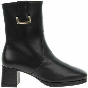 Bokacsizmák Gabor Schwarz kép