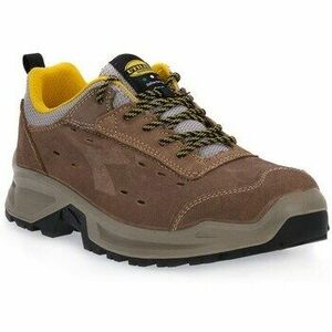 Rövid szárú edzőcipők Diadora Country Low S1P Src kép