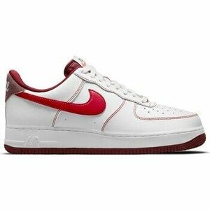 Rövid szárú edzőcipők Nike Air Force 1 07 kép
