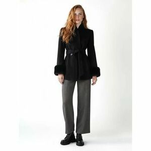 Kabátok Rinascimento CFC0125484003 kép