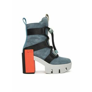 Bokacsizma United Nude kép