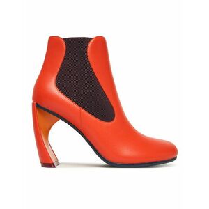 Bokacsizma United Nude kép