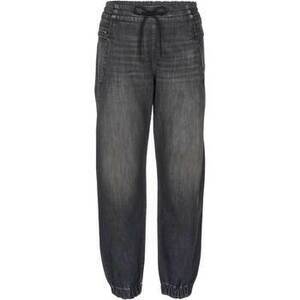 Ruhák Diesel - kép