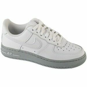 Alsóváros Nike Air Force 1 '07 kép
