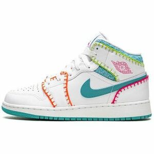 Divat edzőcipők Nike 1 Mid Multi Knit kép
