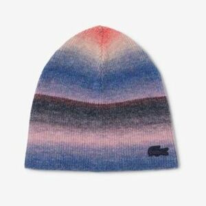 Sapkák Lacoste KNITTED CAP kép