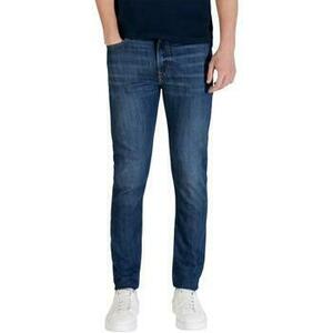 Slim farmerek Calvin Klein Jeans LV04RE779G kép
