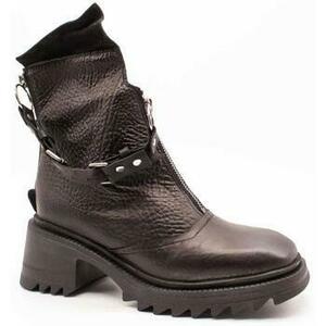 Bokacsizmák Papucei Adonia Black kép