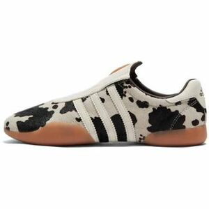 Rövid szárú edzőcipők adidas Taekwondo Mei Cow Print kép