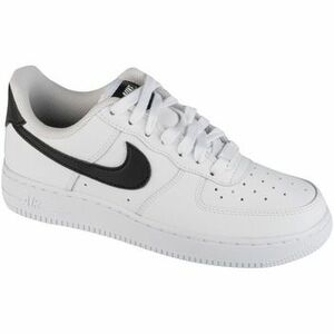 Rövid szárú edzőcipők Nike Air Force 1 07 kép