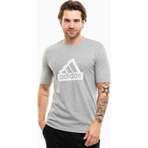 Rövid ujjú pólók adidas Modern Essentials Graphic kép