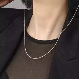 Nyaklánc ezüstből - ragyogó csavart vonal, 1, 3 mm kép