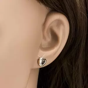 585 arany fülbevaló kéttónusú szívecskék tükörfényes felülettel kép