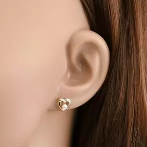 9K arany fülbevaló kéttónusú szív körvonal tenyésztett gyönggyel kép