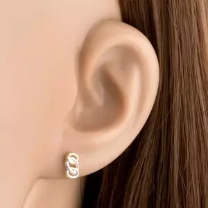 9 karátos arany fülbevalók összefonódó ovális formákban, kétszínű kivitelben kép