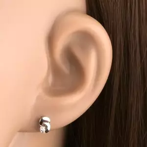 9K arany fülbevaló aszimmetrikusan elhelyezett holdakkal, átlátszó cirkóniával kép