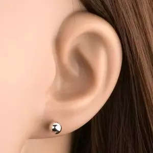 9 karátos arany fülbevaló fehérarany gyöngyökkel, 5 mm kép