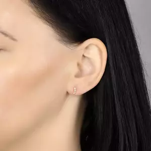 Briliáns 585 arany fülbevaló - csillogó ív átlátszó gyémántokból kép