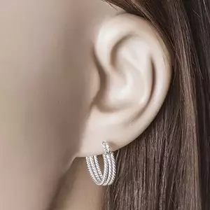 925 ezüst fülbevaló - három bordázott karika, 15 mm kép