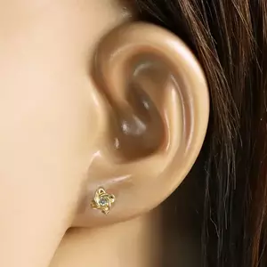 sárga arany fülbevaló virág kép