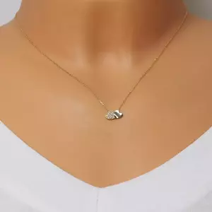 14K sárga arany nyaklánc, kis összekapcsolt szívek, tiszta cirkónia kövekkel kép