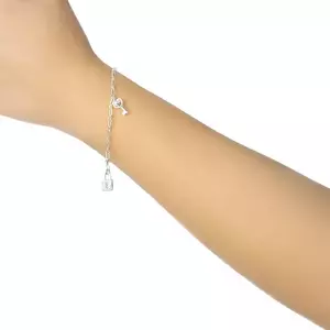 925 ezüst karkötő - lógó lakat és kulcs, átlátszó cirkóniák, kétféle láncszemek kép