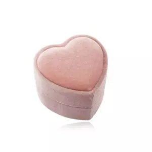 Ajándékdoboz gyűrűhöz - rózsaszín szövet szív puha tetővel kép