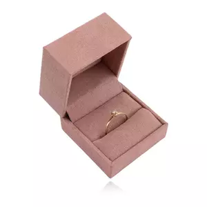 Ajándék csomagolás gyűrűhöz - öreg rózsaszín négyzet puha tetővel kép