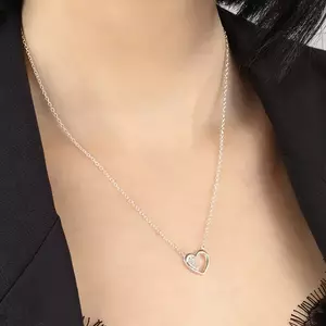 925 ezüst nyaklánc - szív átlátszó kör alakú cirkóniákkal kép