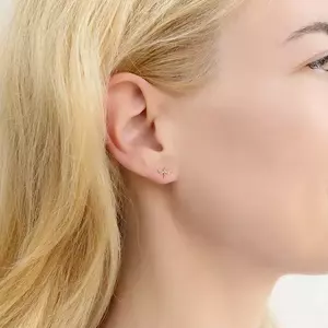 14 karátos arany fülbevaló szitakötő formájában, átlátszó cirkóniákkal kép