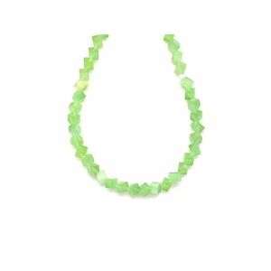 Ulexit zöld kocka 4mm– ékszerkészítő alapanyag (füzér) kép