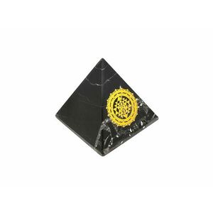 Onix fekete piramis sri yantra arany 6-7cm kép