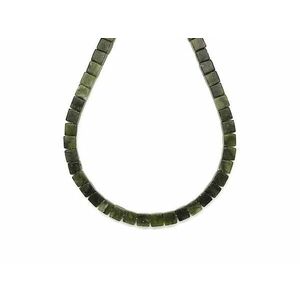 Jáde nefrit kocka 4-5mm – ékszerkészítő alapanyag (füzér) kép