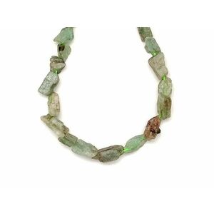 Kianit nyers darabok 10-12mm – ékszerkészítő alapanyag (füzér) kép