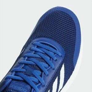 Futócipők adidas Race kép