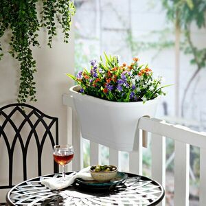 Beakasztható virágültető kép